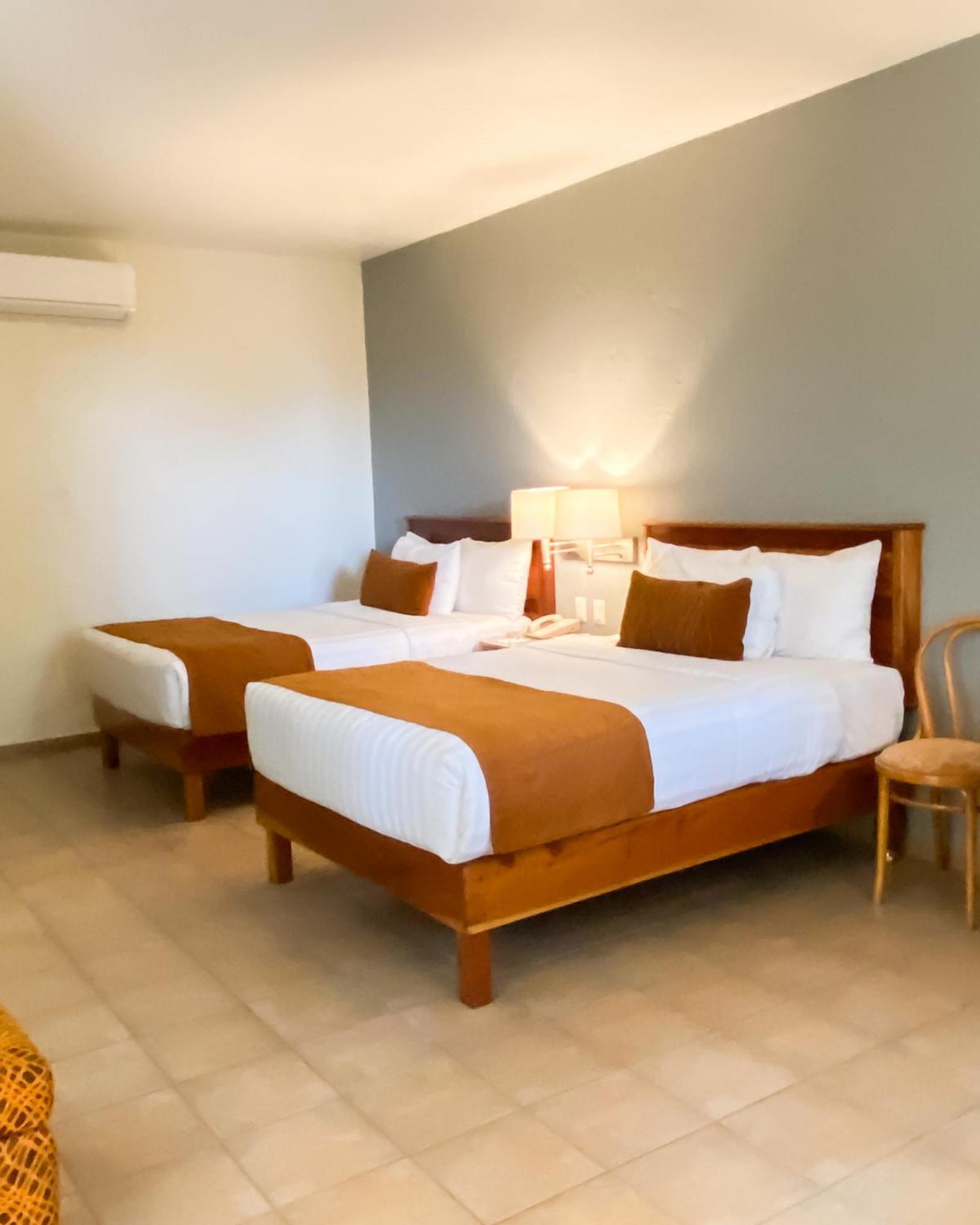 Comfort Inn Tampico Exteriör bild